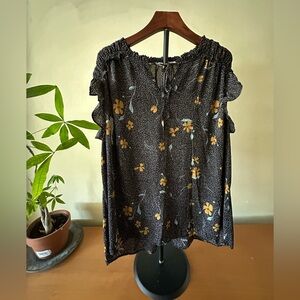 Floral Ruffle Sleeve Top - Black and Yellow